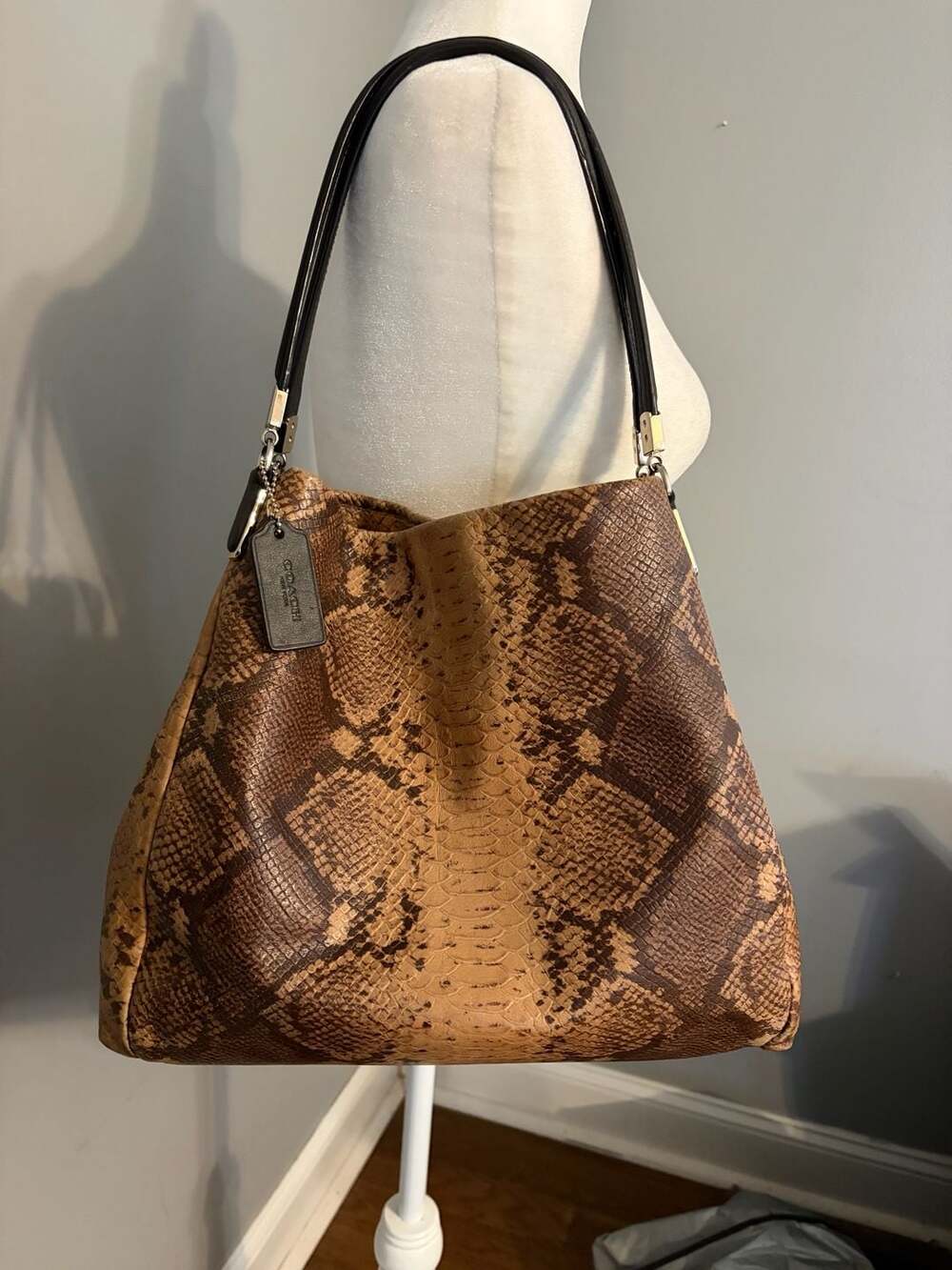 Coach Phoebe Brown Snakeskin Embossed Leather Shoulder hobo Tote Bag